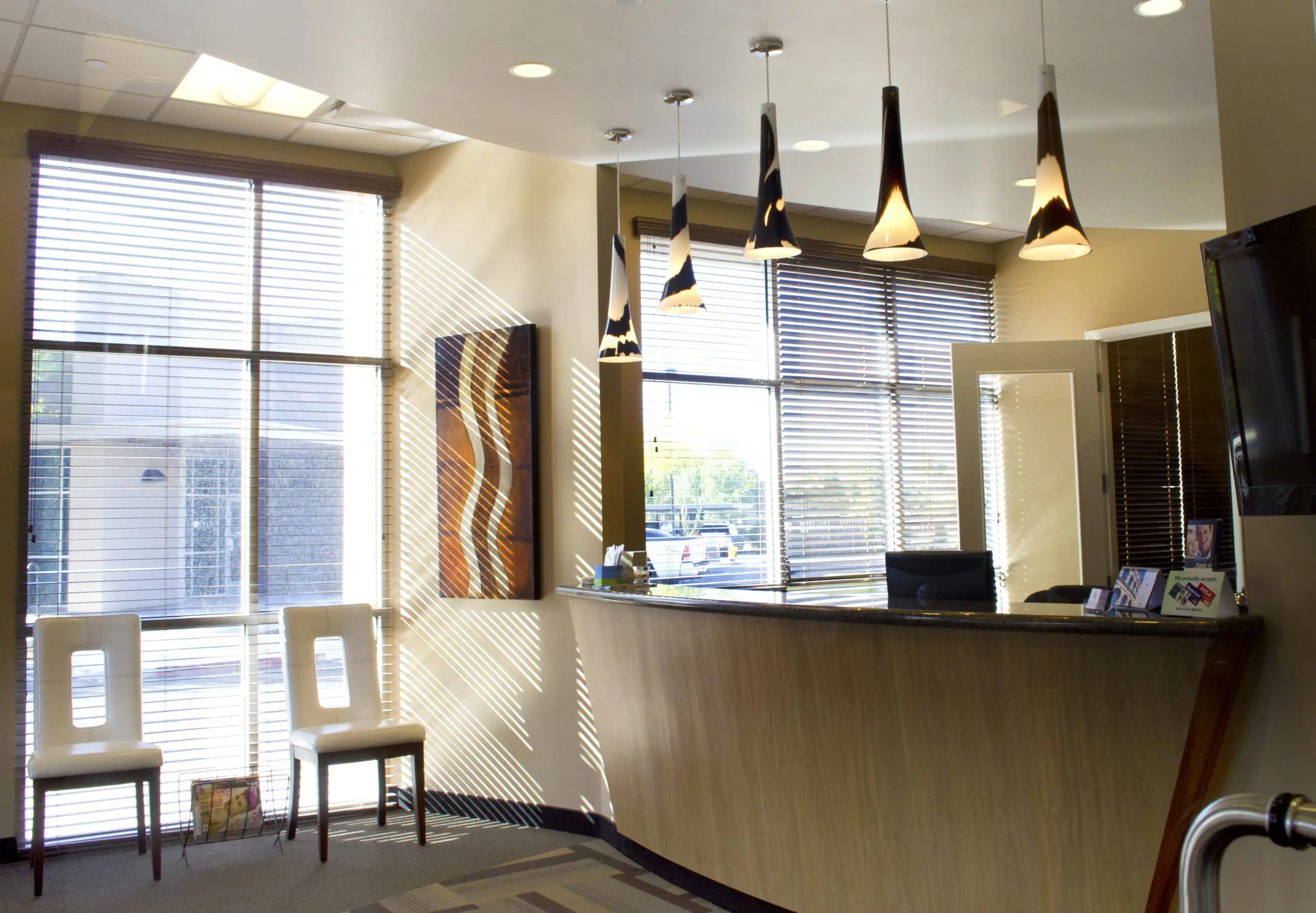 Cosmetic dentistry in Glendale Arizona with Dr. Ceyhan